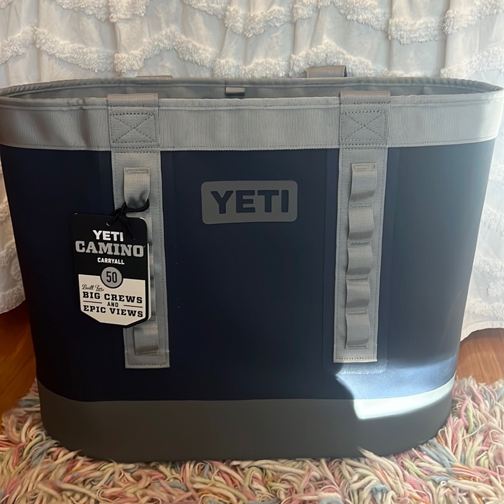 Yeti Camino Carryall 50